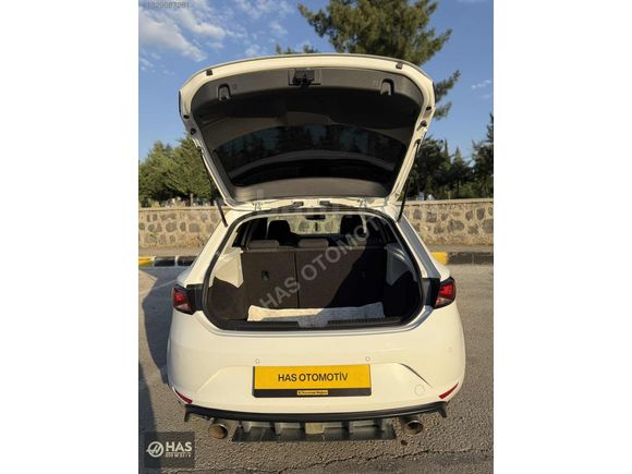 HAS OTOMOTİV'DEN-2016 MODEL-SEAT LEON-1.6 TDI DİZEL-STYLE DSG