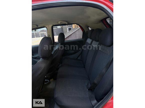 HASAR KAYITSIZ DÜŞÜK KM KLİMALI KIRMIZI CORSA