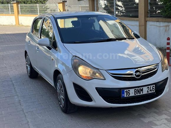 180 BİNDE ORJINAL KM HASAR KAYITSIZ MASRAFSIZ TEMİZ AİLE ARACI