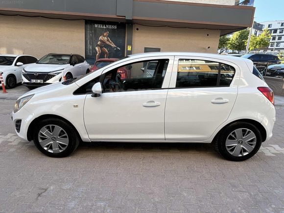 180 BİNDE ORJINAL KM HASAR KAYITSIZ MASRAFSIZ TEMİZ AİLE ARACI