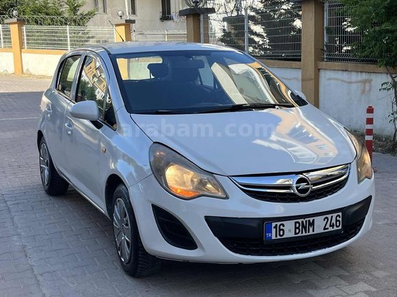 180 BİNDE ORJINAL KM HASAR KAYITSIZ MASRAFSIZ TEMİZ AİLE ARACI