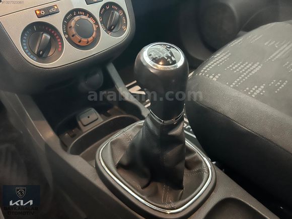 PEUGEOT BAYKARALAR 2011 CORSA 1.3 CDTI ENJOY 75HP