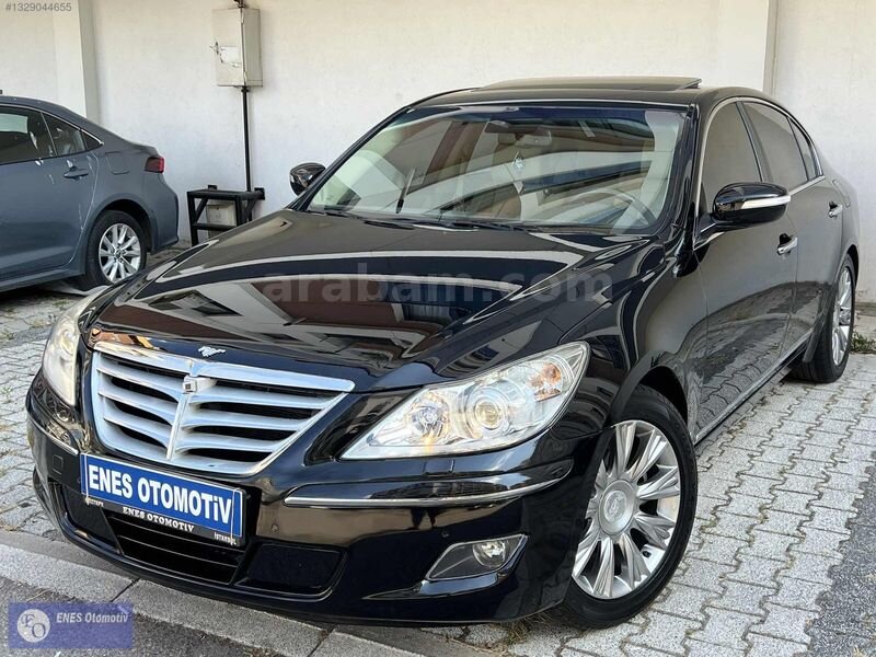 Galeriden Hyundai Genesis 3.8 2010 Model İstanbul 163.000 km Siyah