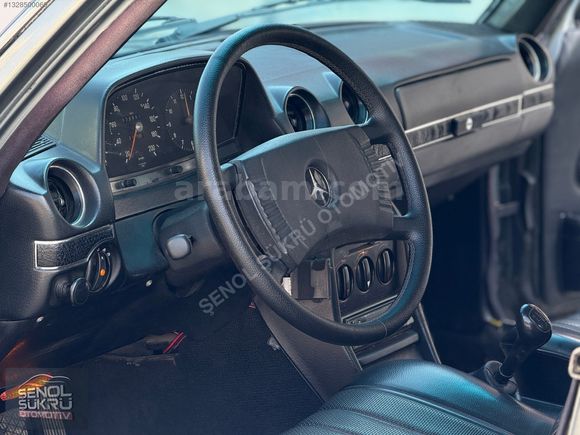 1979 MODEL MERCEDES-BENZ W123