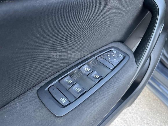 MURAT AUTO'DAN HATASIZ BOYASIZ TRAMERSİZ RENAULT MEGANE