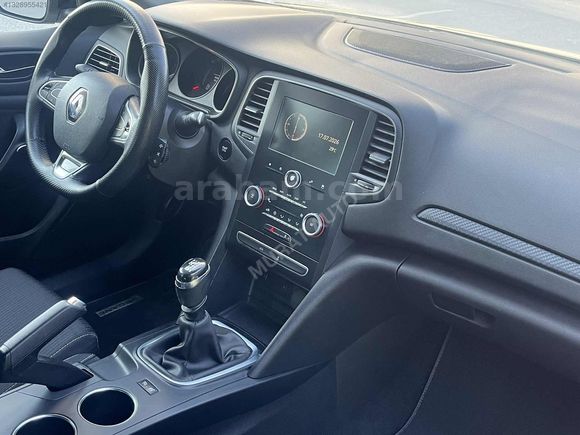 MURAT AUTO'DAN HATASIZ BOYASIZ TRAMERSİZ RENAULT MEGANE