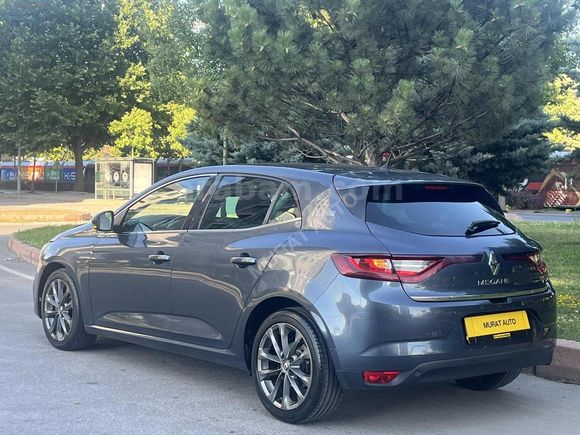 MURAT AUTO'DAN HATASIZ BOYASIZ TRAMERSİZ RENAULT MEGANE
