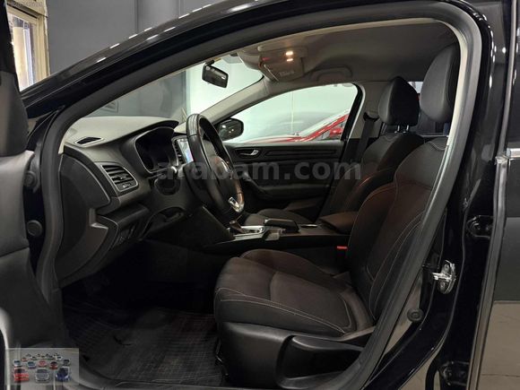 *85 BİNDE*2017 MEGANE HB TOUCH 130 HP GERİ GÖRÜŞ/CAR PLAY/NAVİ!
