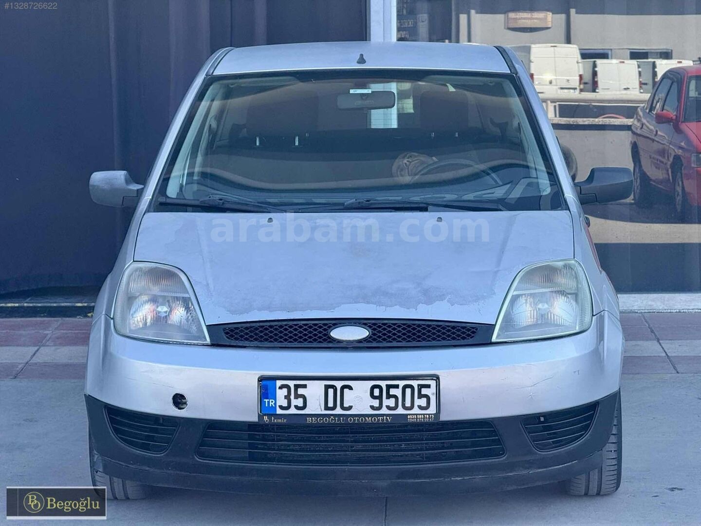 Galeriden Ford Fiesta 1.4 Comfort 2005 Model İzmir 244.000 km Gri 1