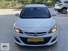 Değişensiz//Hasar Kayıtsız//2P Boyalı/2013 ASTRA 140hp DÜŞÜK KM