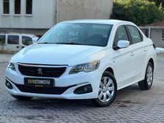 AKN Otomotiv'den 1.2 Puretech Yeni Muayene Full paket