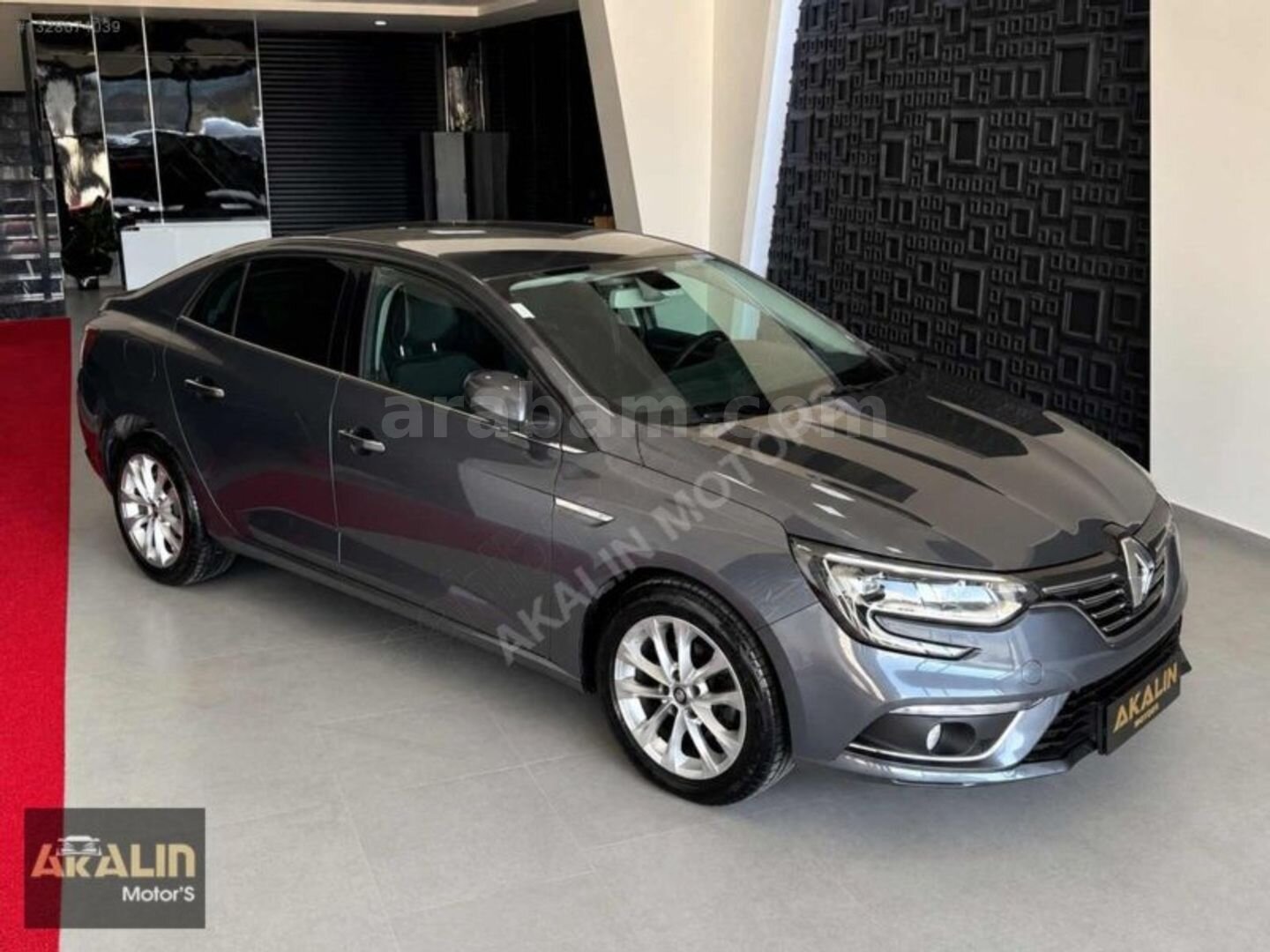 Galeriden Renault Megane 1.5 Blue DCI Icon 2020 Model Aksaray 138.000 km Füme 3