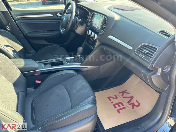 ESKİŞEHİR KAR 2. EL'DEN 2025 RENAULT MEGANE 1.5 ICON