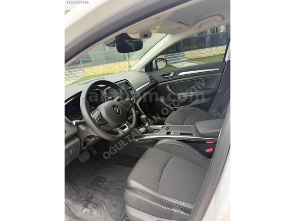 OĞULTARHAN OTOMOTİV 2025 RENAULT MEGANE İCON HATASIZ