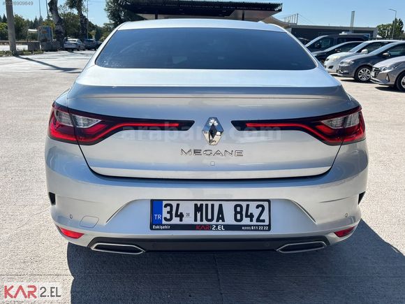 ESKİŞEHİR KAR 2. EL'DEN 2025 RENAULT MEGANE 1.5 ICON