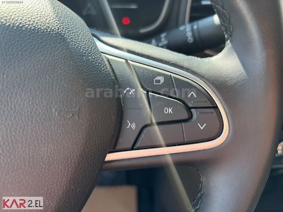 ESKİŞEHİR KAR 2. EL'DEN 2025 RENAULT MEGANE 1.5 ICON