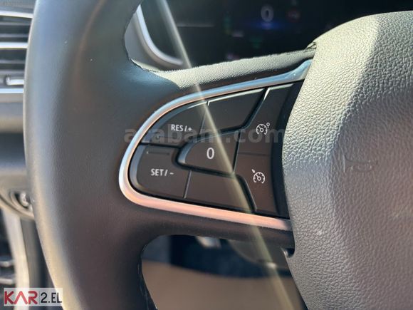 ESKİŞEHİR KAR 2. EL'DEN 2025 RENAULT MEGANE 1.5 ICON