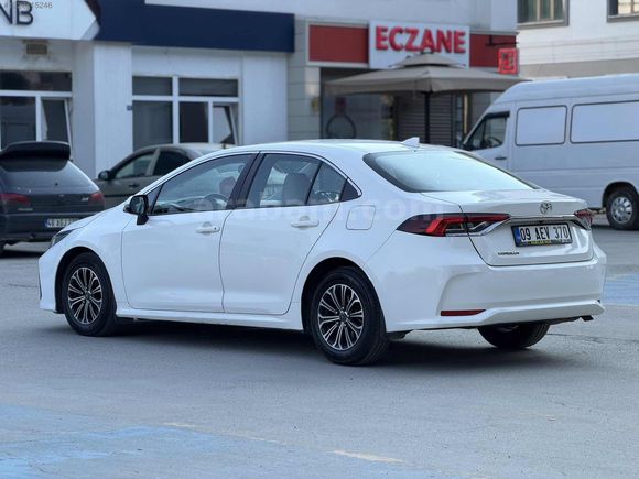2021-ORİJİNAL-COROLLA-143.000KM