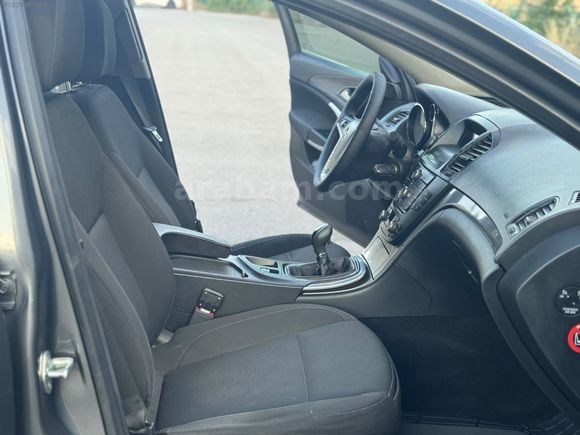 2009 MODEL OPEL INSIGNIA EDİTİON PAKET 180 BİN KM DE