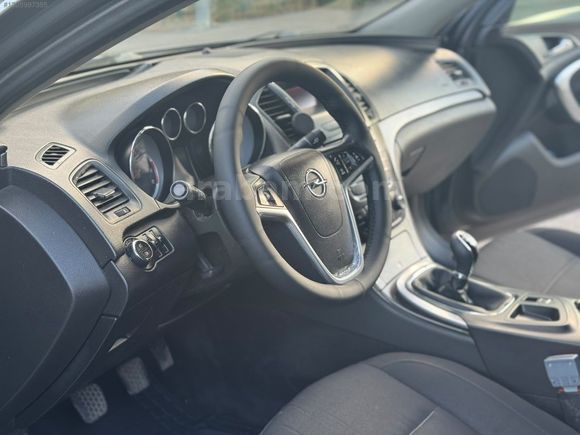 2009 MODEL OPEL INSIGNIA EDİTİON PAKET 180 BİN KM DE