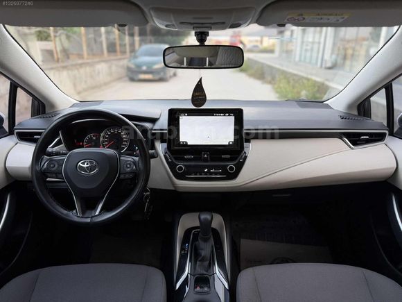 2021 MODEL BOYASIZ ORJINAL 88 BİN KM'DE TOYOTA COROLLA VİSİON