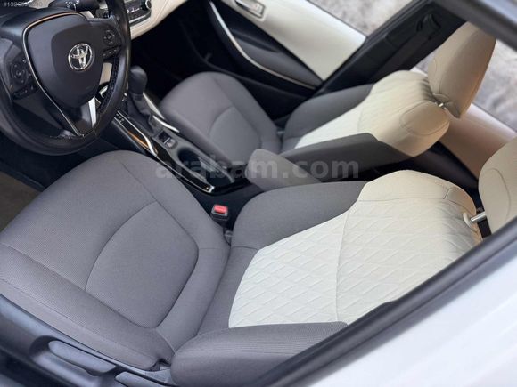 2021 MODEL BOYASIZ ORJINAL 88 BİN KM'DE TOYOTA COROLLA VİSİON