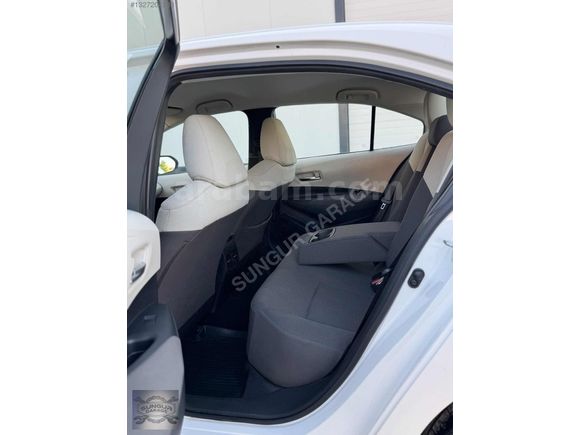 İLK ELDEN HATASIZ BOYASIZ TRAMERSİZ 72.000 KM