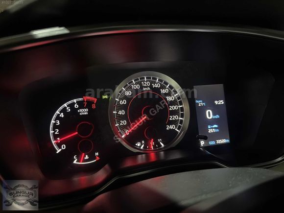 İLK ELDEN HATASIZ BOYASIZ TRAMERSİZ 72.000 KM
