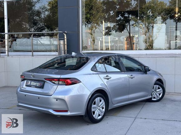 BARÇINDAN HATASIZ 2024 Toyota Corolla 1.5 Vision GERİ GÖRÜŞ EKRN