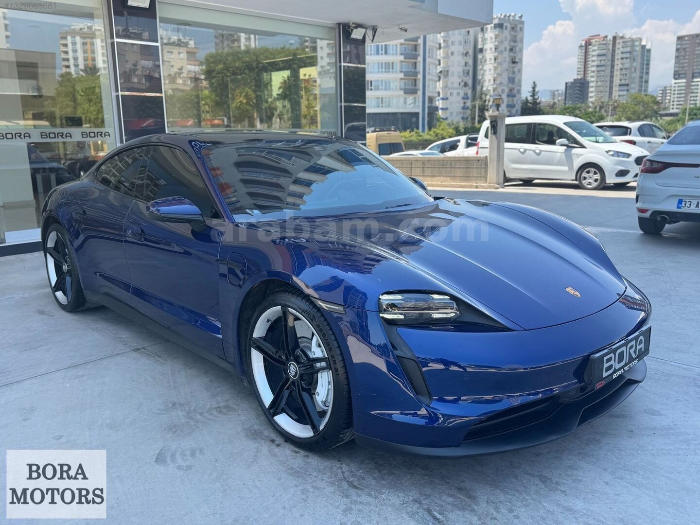 Galeriden Porsche Taycan Elektrik 2021 Model Mersin 54.000 km Mavi 2