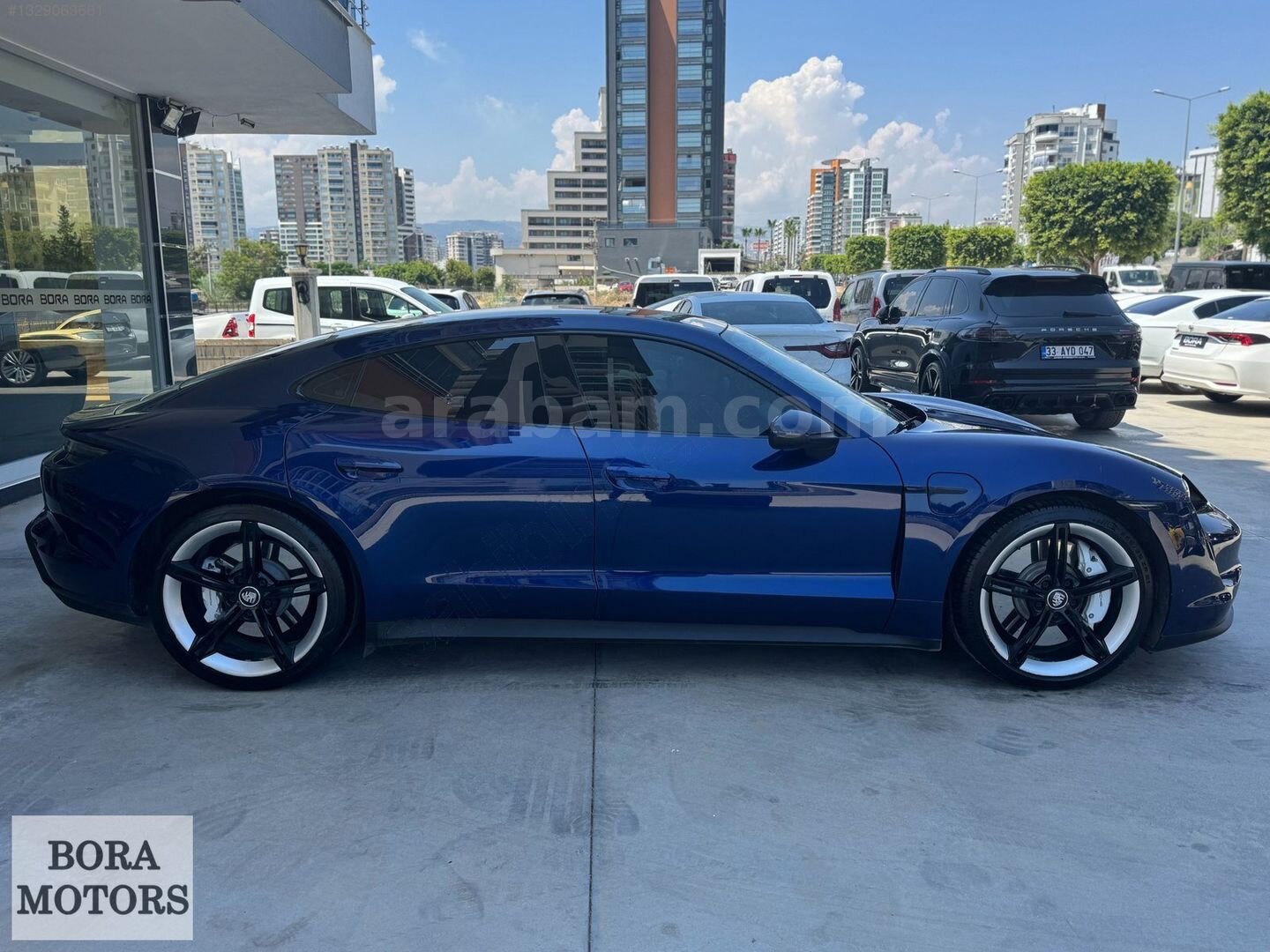Galeriden Porsche Taycan Elektrik 2021 Model Mersin 54.000 km Mavi 3