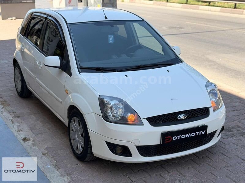 Galeriden Ford Fiesta 1.4 TDCi Comfort 2006 Model Antalya 321.000 km Beyaz