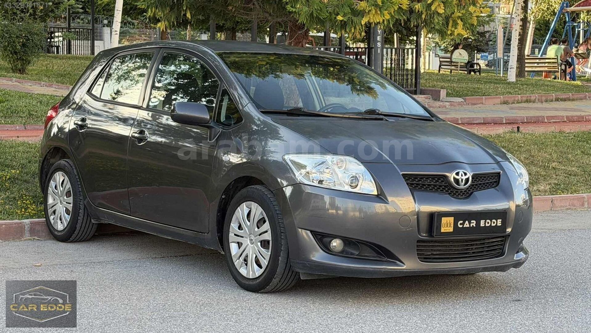 DİZEL TOYOTA AURİS 188 000 KM DE KREDİ VE KREDİ KARTINA TAKSİT 1
