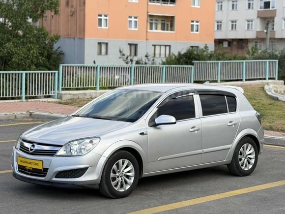 DEĞİŞENSİZ 1.3 DİZEL OPEL ASTRA BAKIMLI AİLE ARACI