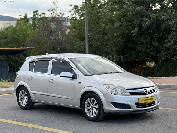 DEĞİŞENSİZ 1.3 DİZEL OPEL ASTRA BAKIMLI AİLE ARACI