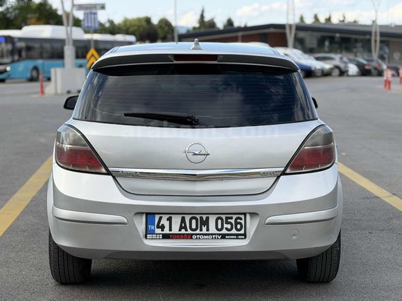 DEĞİŞENSİZ 1.3 DİZEL OPEL ASTRA BAKIMLI AİLE ARACI