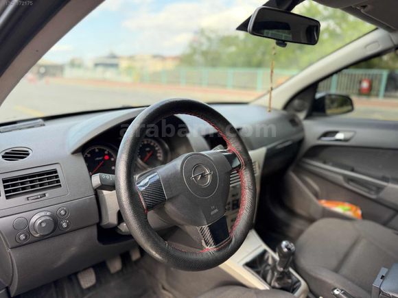 DEĞİŞENSİZ 1.3 DİZEL OPEL ASTRA BAKIMLI AİLE ARACI