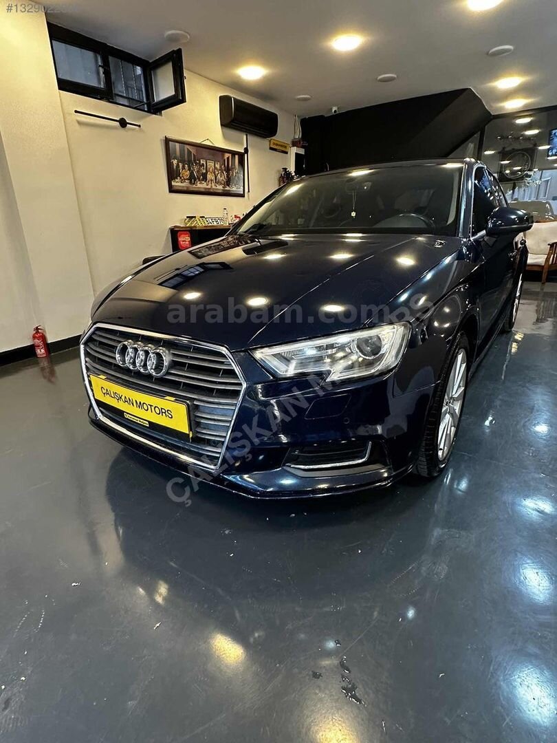 Galeriden Audi A3 Sedan 1.6 TDI Design Line 2017 Model İstanbul 187.766 km Lacivert 1