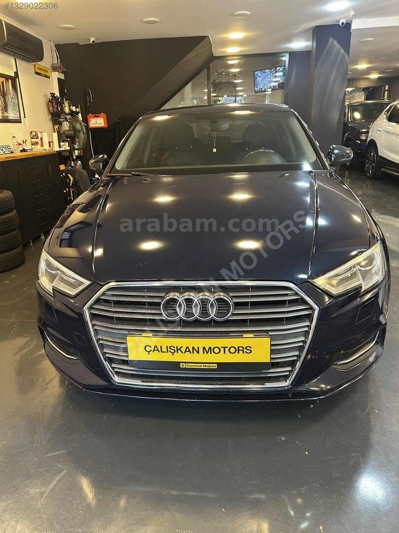 Galeriden Audi A3 Sedan 1.6 TDI Design Line 2017 Model İstanbul 187.766 km Lacivert 2