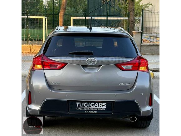 2014 MODEL 112 BİN KM AURİS CAM TAVAN ADVANCE SKYPACK