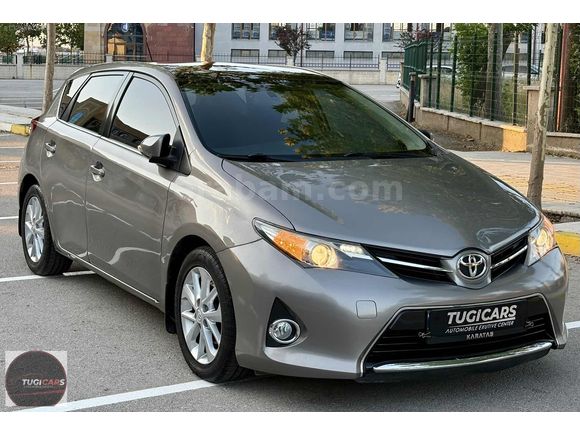 2014 MODEL 112 BİN KM AURİS CAM TAVAN ADVANCE SKYPACK