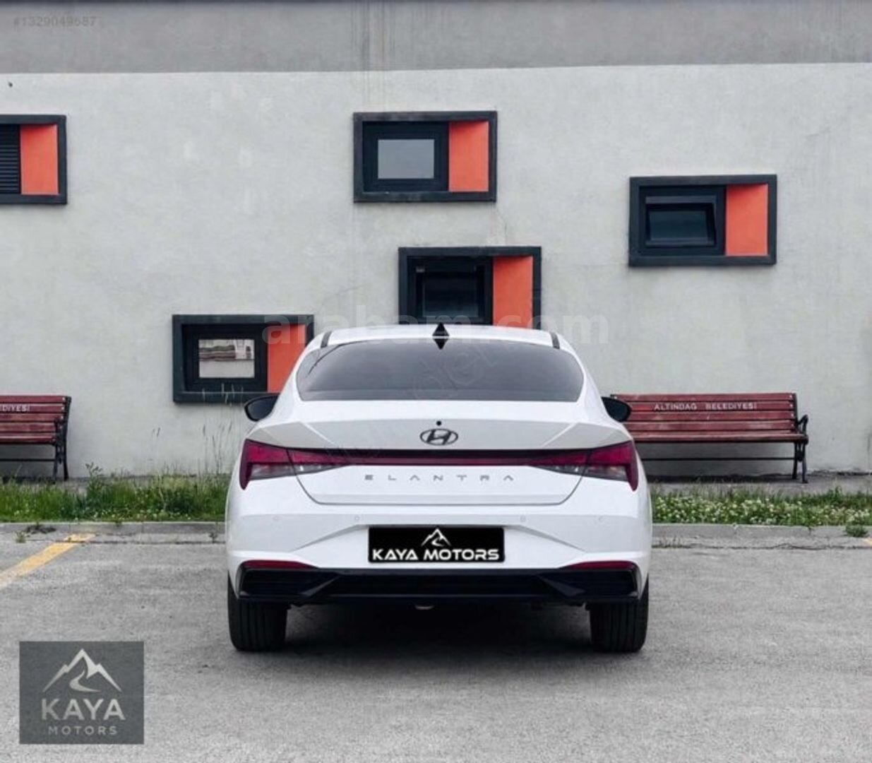 Galeriden Hyundai Elantra 1.6 MPI Style Comfort 2021 Model Ankara 218.000 km Beyaz 6
