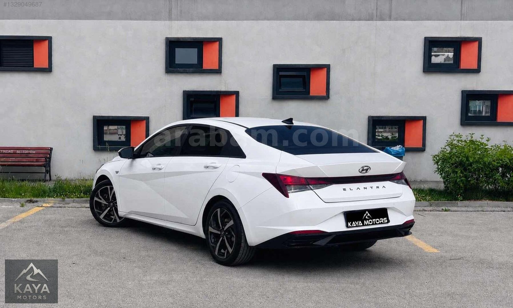 Galeriden Hyundai Elantra 1.6 MPI Style Comfort 2021 Model Ankara 218.000 km Beyaz 5
