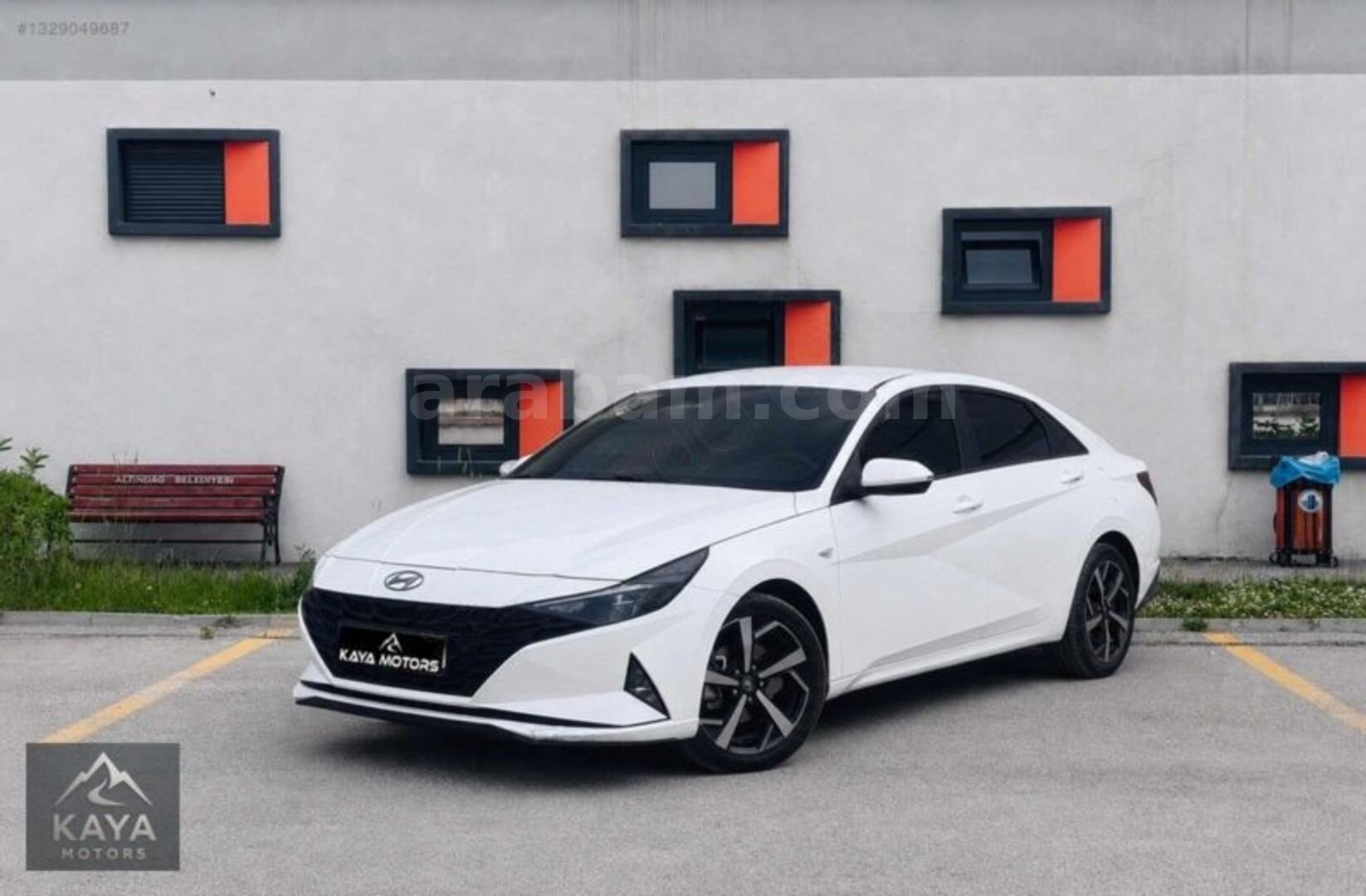 Galeriden Hyundai Elantra 1.6 MPI Style Comfort 2021 Model Ankara 218.000 km Beyaz 1