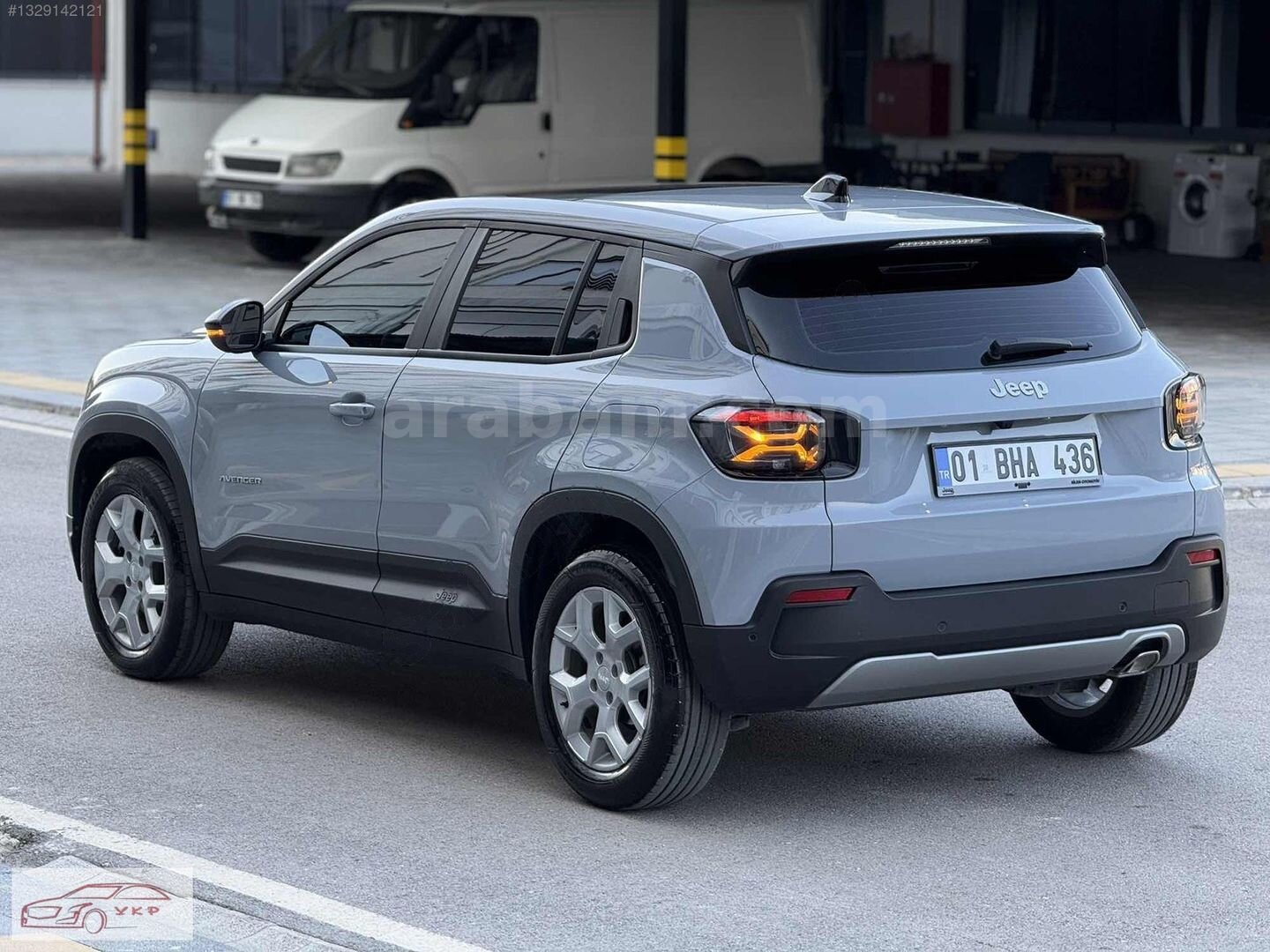 Galeriden Jeep Avenger Hybrid 1.2 Limited 2025 Model Adana 38.000 km Gri 4