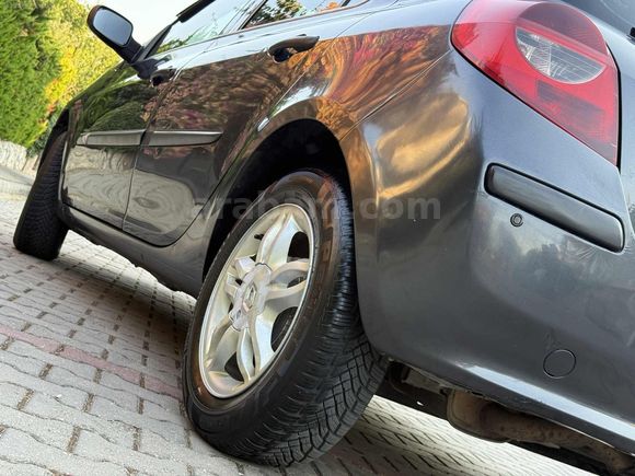 - ARABACIDAN 1.5 DCİ CİLO DEĞİŞENSİZ YETGİLİ SERVİS BAKIMLI