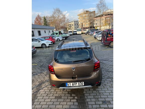 Sahibinden Dacia Sandero 0.9 TCe Stepway Easy-R 2020 Model 