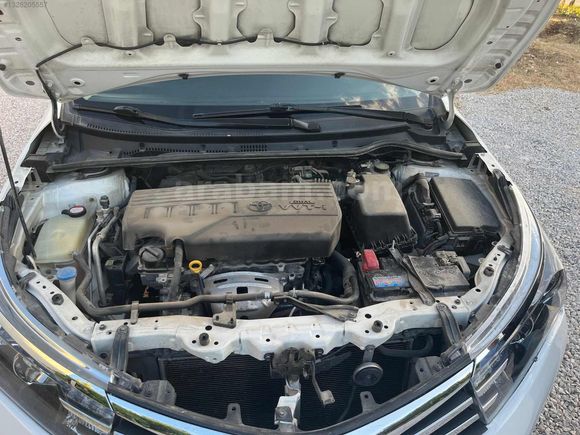 2016 MODEL 1.33 TOYATA COROLLA