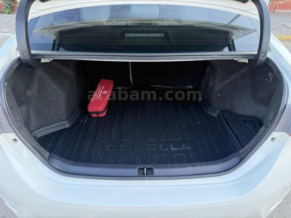 ESER'den 2016 MODEL HATASIZ SADECE 85 BIN KM'de TOYOTA COROLLA