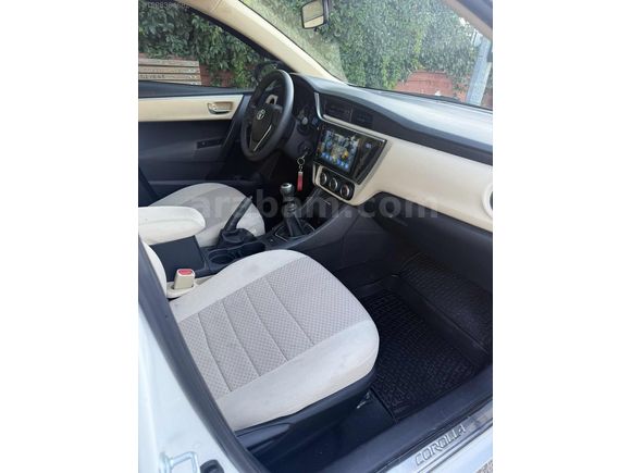 ESER'den 2016 MODEL HATASIZ SADECE 85 BIN KM'de TOYOTA COROLLA